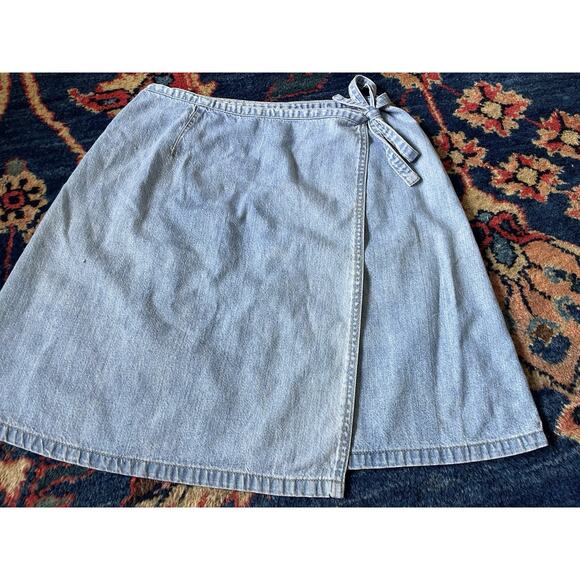 Y2K 90s Liz Claiborne Denim Wrap Mini Skirt W/ Tie & Button Closure Sz 6 Petite - Picture 1 of 16